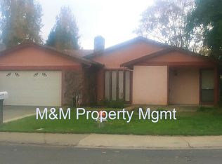 2 Gatehouse Ct, Sacramento, CA 95826