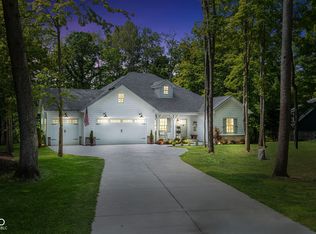 1983 N Summer Dr, Crawfordsville, IN 47933