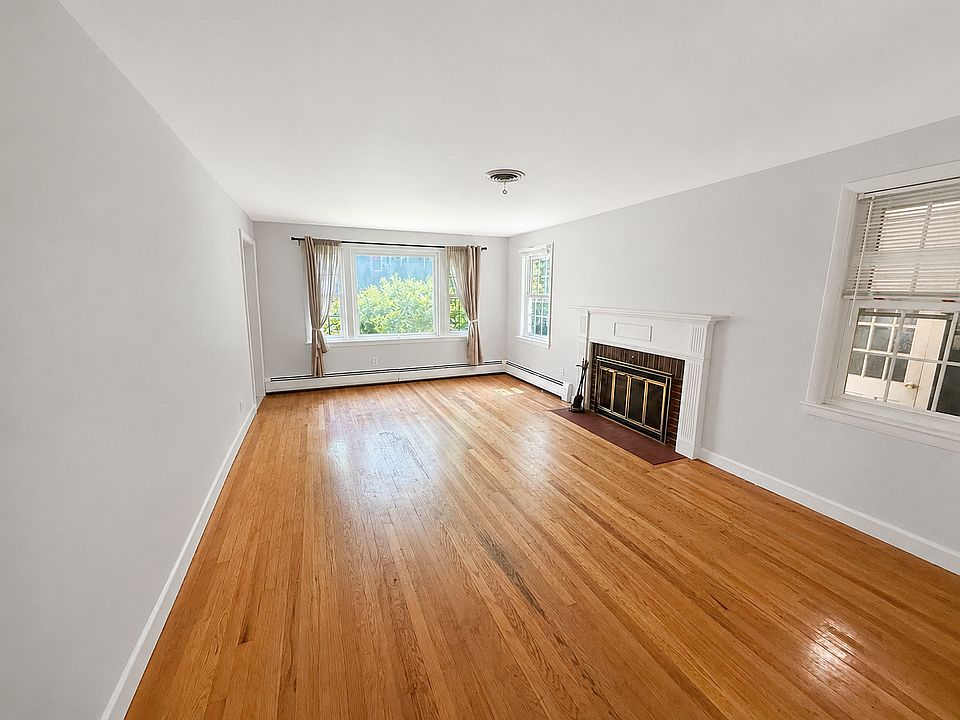 1st image of 82 Adams St