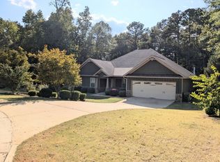 2004 Rockledge Cir, Opelika, AL 36801