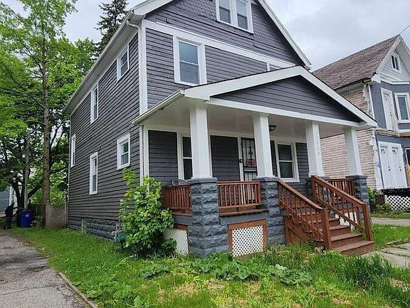 3rd image of 12709 Parkhill Ave #Up