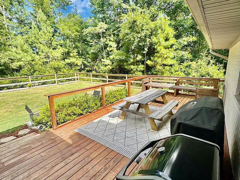 303 Long Leaf Dr — Photo 22