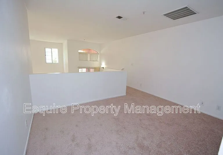 1159 Oyster Pl — Photo 7