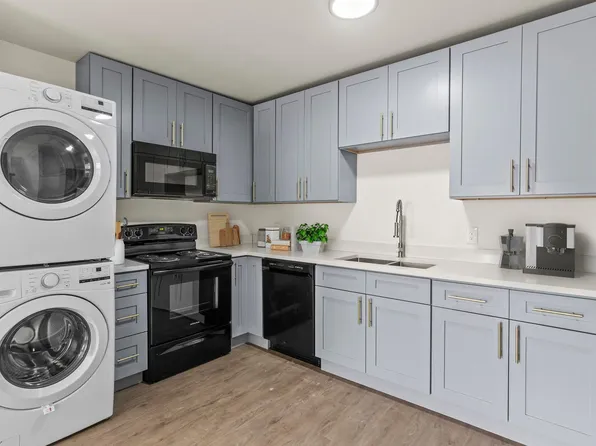 Greenway Trail Apartments