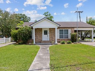 311 S Morgan Ave, Broussard, LA 70518