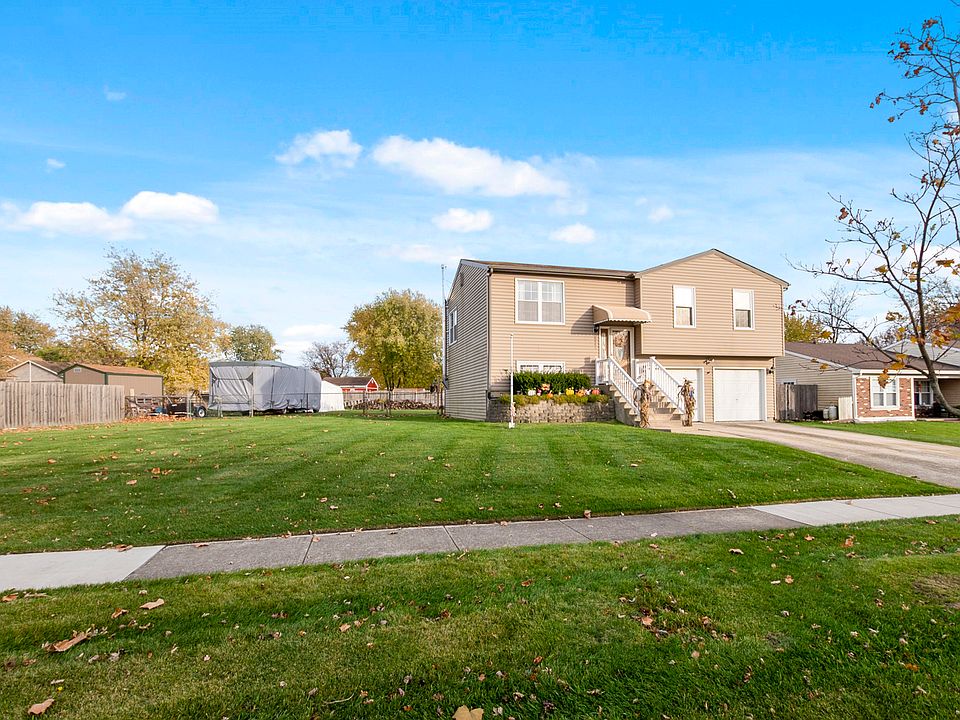 1st image of 20441 S Graceland Ln