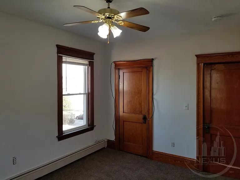  59 Sweet Ave 2ndFlr 2B/1B Spacious Hardwoods FreshPaint PetOK Laundry — Photo 23