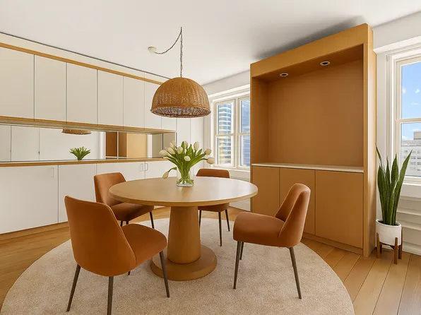 137 East 36th Street 15B image 2 of 13