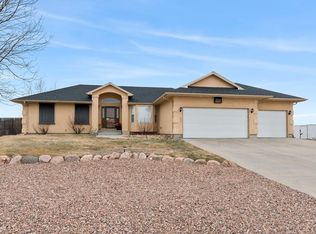 853 S Avenida Del Oro W, Pueblo West, CO 81007