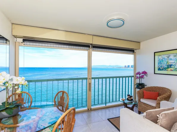 2877 Kalakaua Ave APT 502, Honolulu, HI 96815