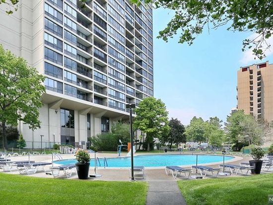 6 Horizon Rd APT 2401, Fort Lee, NJ 07024 | Zillow