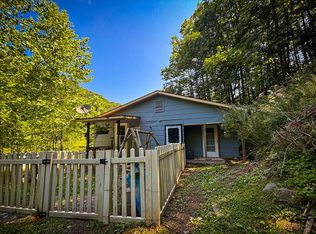 12960 S State Route 20, Hinton, WV 25951