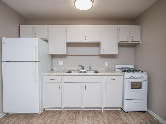 4th image of 707 2nd Ave SW #6