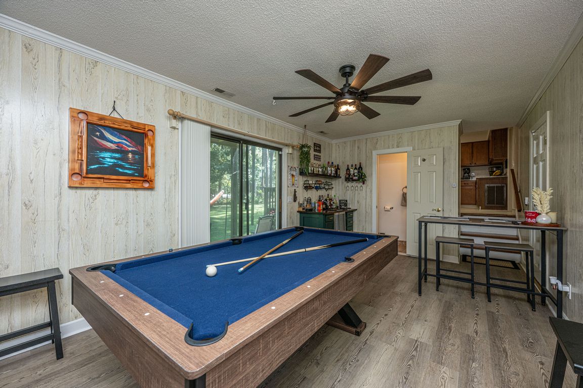 next background image