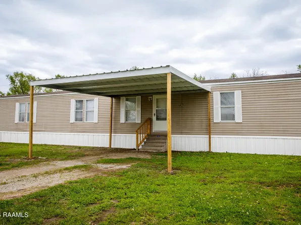 1090 Poydras Pl, Breaux Bridge, LA 70517