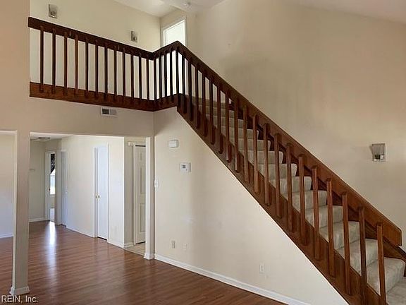 5th image of 145 Ashford Dr