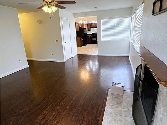 3rd image of 25234 Lawton Ave