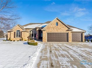 219 Wellington Pl, Findlay, OH 45840