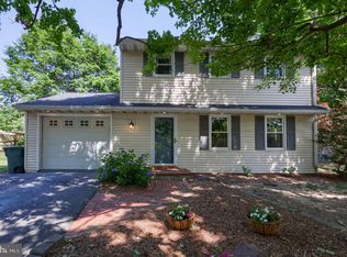 1226 W Lexington Rd, Manheim, PA 17545