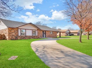 1404 W C Ave, Elk City, OK 73644