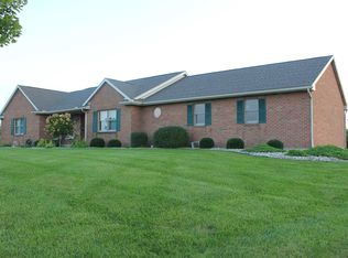 15113 Ramga Rd, Wapakoneta, OH 45895