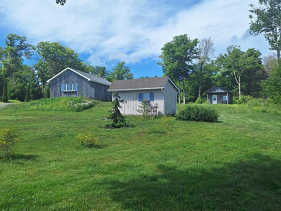 3rd image of 267 Victor Lake Estates Rd