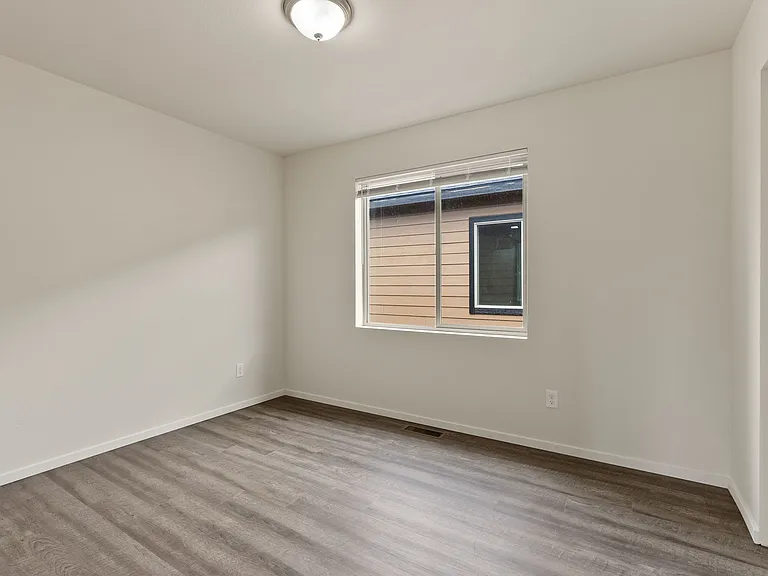 Pence Properties Alki — Photo 19