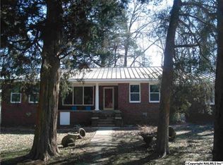 1865 Talucah Rd, Valhermoso Springs, AL 35775