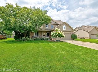 6467 Ancroft Ct, Clarkston, MI