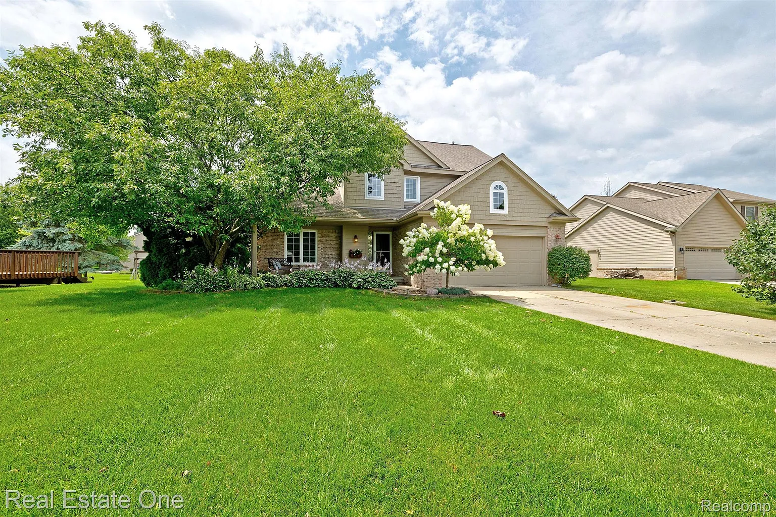 6467 Ancroft Ct photo 1