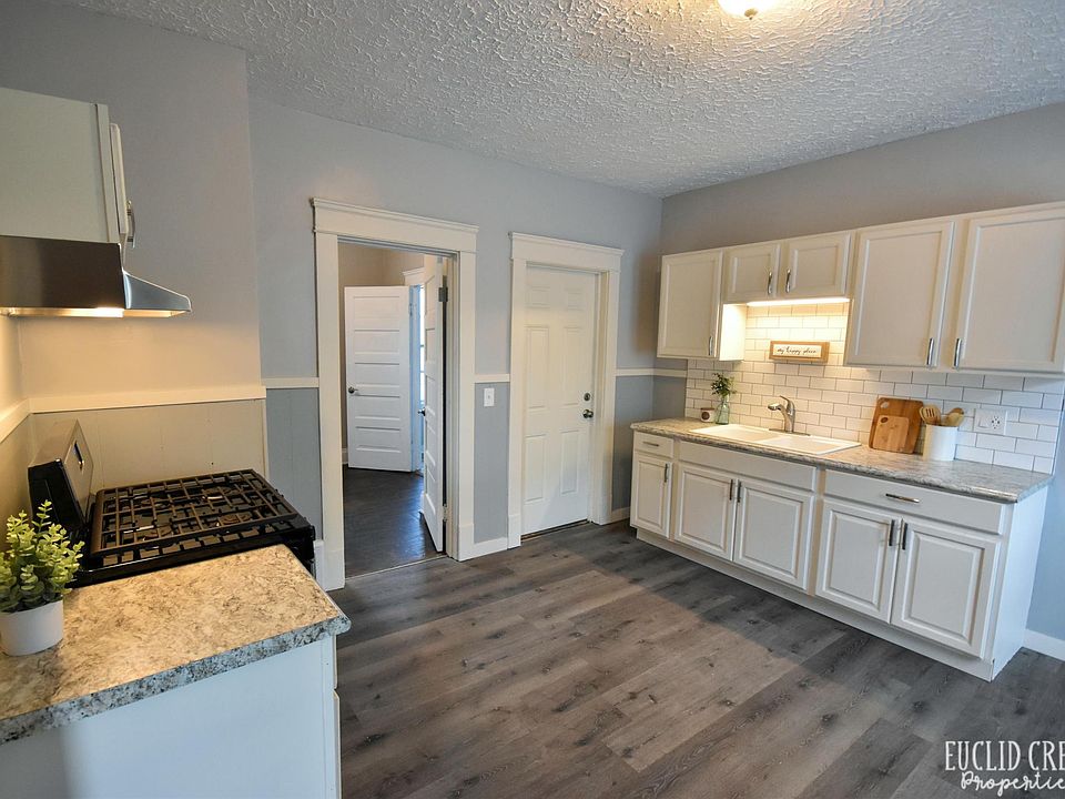 1st image of 4075 E 57th St APT 2