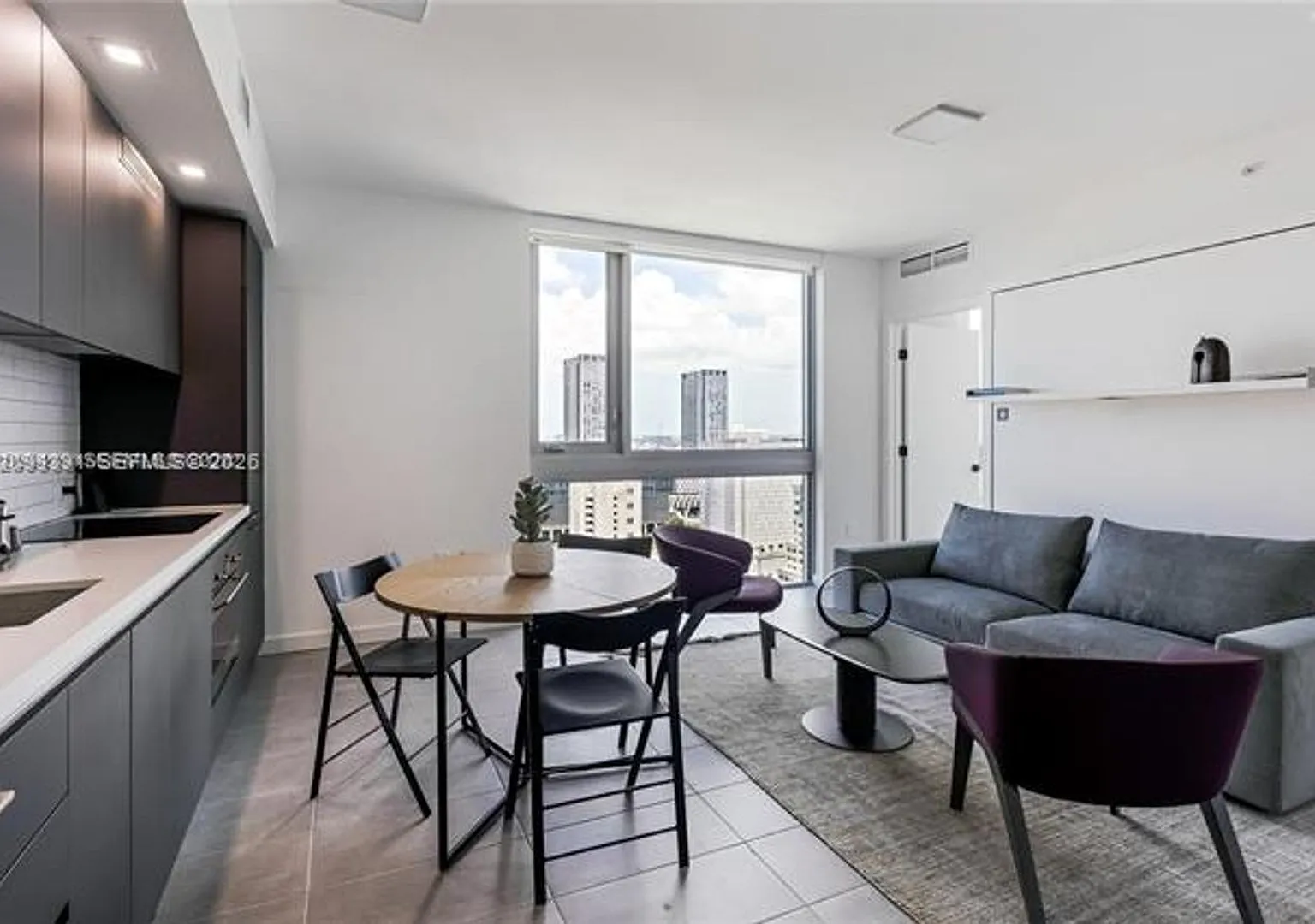 227 NE 2nd St cu-2806, Miami, FL 33132 — Photo 1