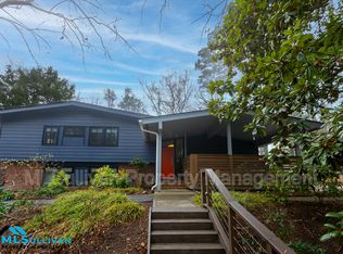 313 N Estes Dr, Chapel Hill, NC 27514
