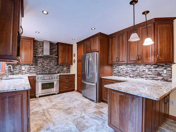 35 Weekeepeemee Road, Bethlehem, CT 06751