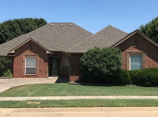 5106 Deerfield Ave, Enid, OK 73703