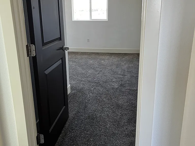 13591 Brownell St — Photo 16