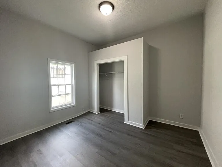 1621 Dora St — Photo 11