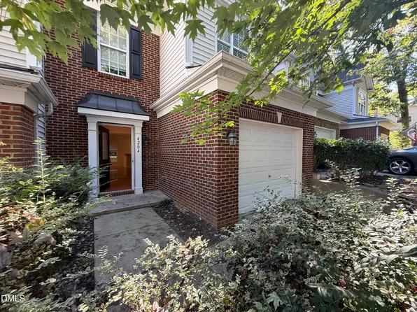 4204 Camden Woods Ct, Raleigh, NC 27612