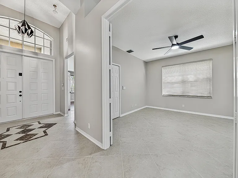 12325 Cascades Pointe Dr — Photo 5