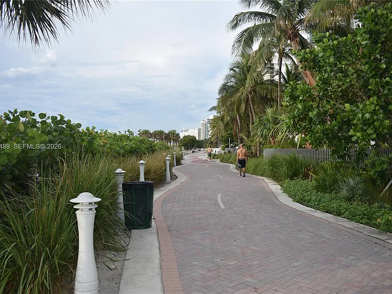 6365 Collins Ave #1211 — Photo 38