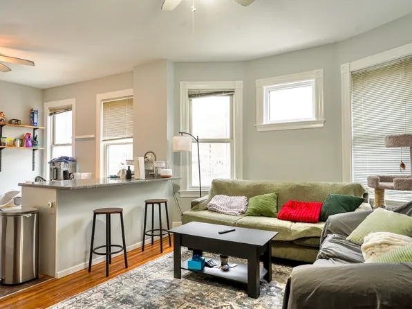 108 Hillside St #3, Roxbury Crossing, MA 02120