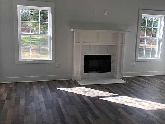 5th image of 1604 Redbud Dr Lot 51