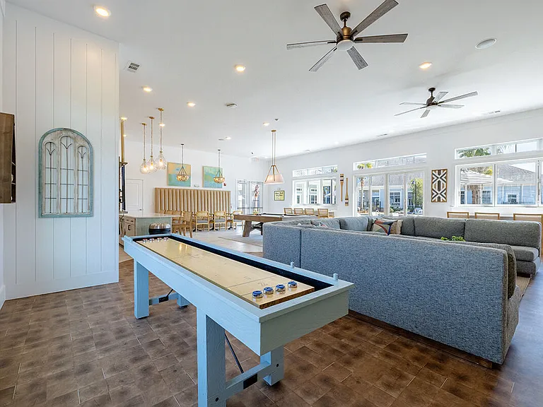 Longshore Commons — Photo 26