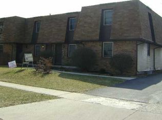 5833 Ryewyck Dr, Toledo, OH 43614