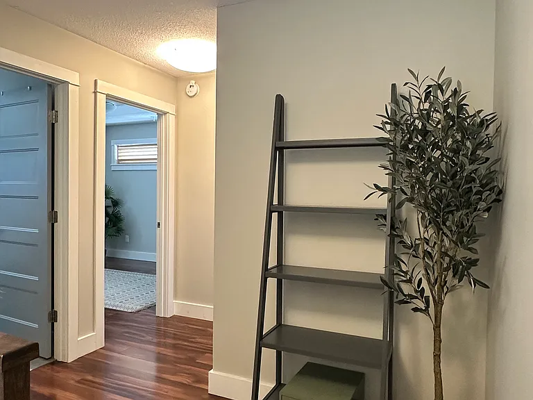 2246 Ohio St — Photo 16