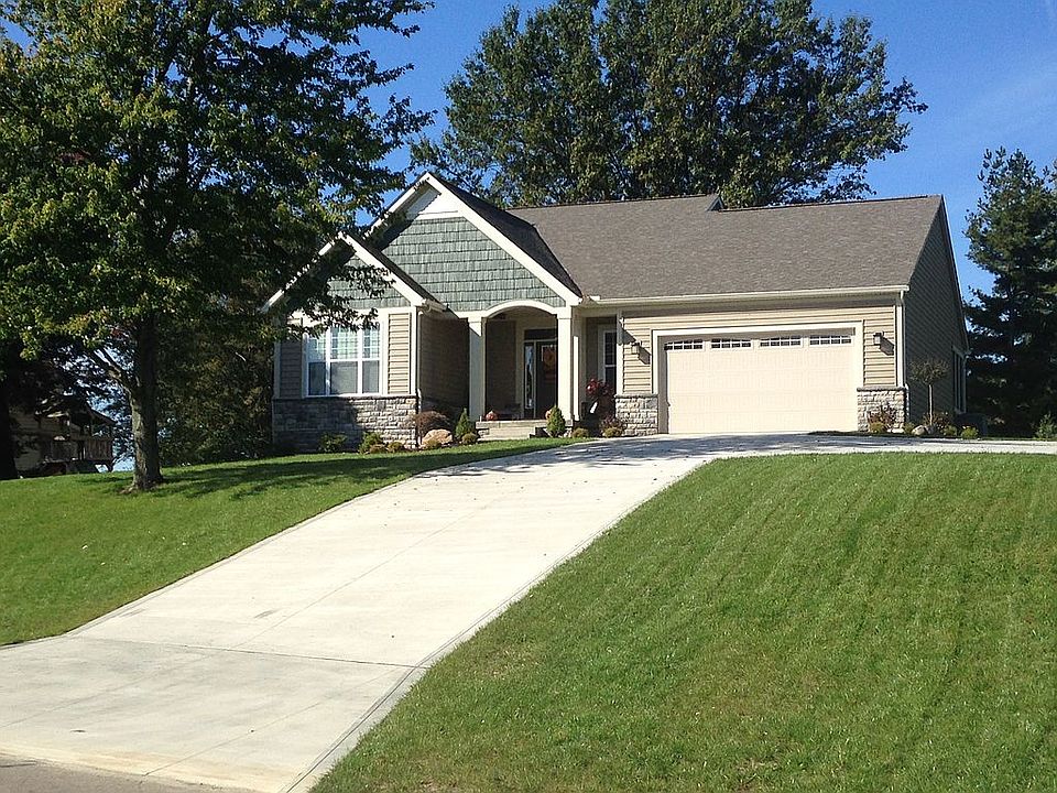 1st image of 1070 Chickasaw Dr