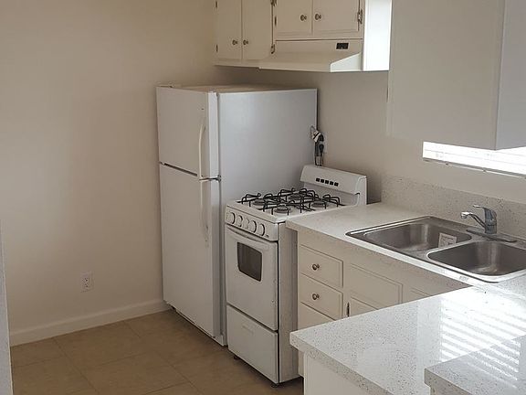 2nd image of 895 Empire Ave APT 209