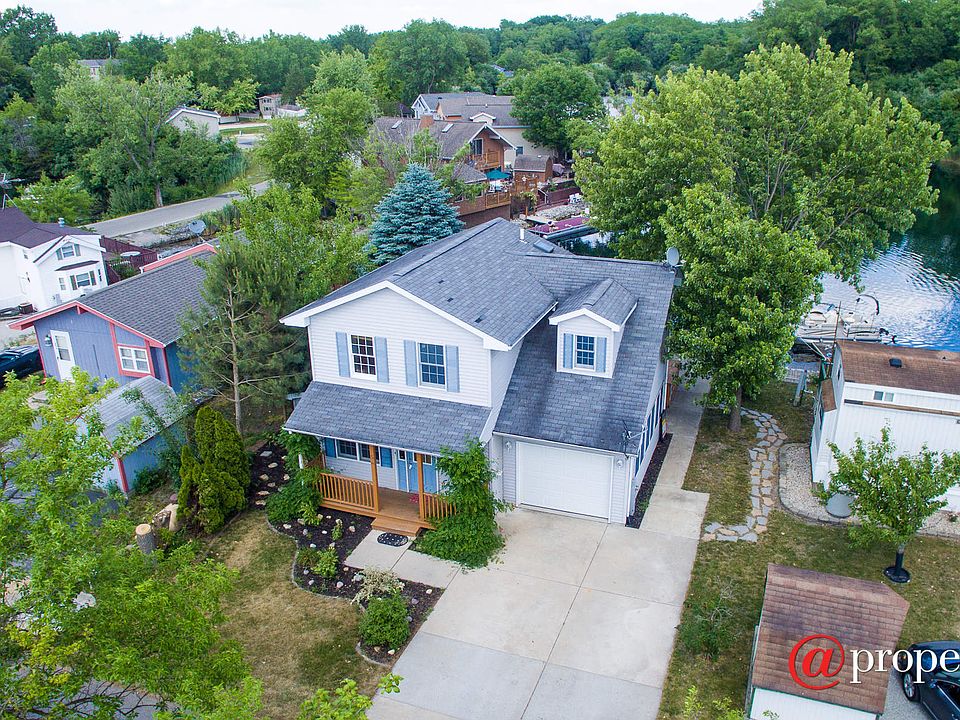 1st image of 5 Lakeshore Dr