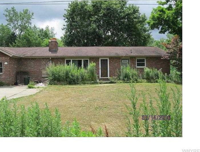 1st image of 6412 Willow Dr