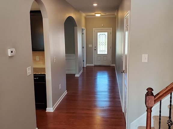3rd image of 125 Swamp Rose Dr